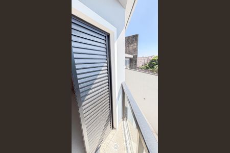 Casa à venda com 106m², 3 quartos e 3 vagas Casa à venda com 106m², 3 quartos e 3 vagasVaranda da Suíte