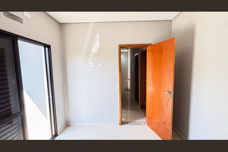 Casa à venda com 106m², 3 quartos e 3 vagas Casa à venda com 106m², 3 quartos e 3 vagasQuarto 2