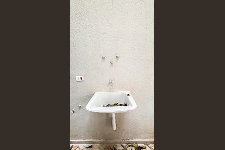 Casa à venda com 106m², 3 quartos e 3 vagas Casa à venda com 106m², 3 quartos e 3 vagasÁrea de Serviço