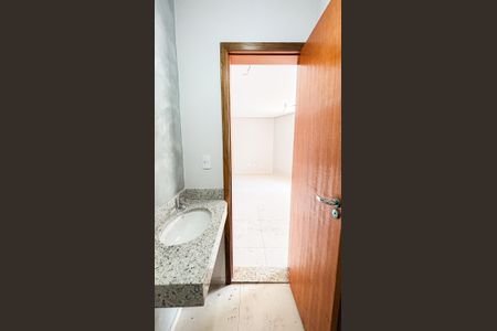 Casa à venda com 106m², 3 quartos e 3 vagas Casa à venda com 106m², 3 quartos e 3 vagasLavabo