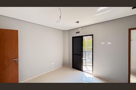 Casa à venda com 106m², 3 quartos e 3 vagas Casa à venda com 106m², 3 quartos e 3 vagasSuíte
