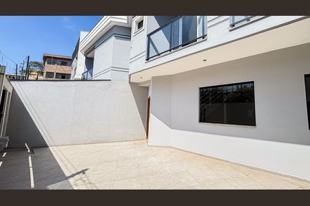 Casa à venda com 106m², 3 quartos e 3 vagas Casa à venda com 106m², 3 quartos e 3 vagasGaragem