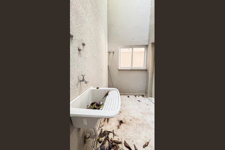 Casa à venda com 106m², 3 quartos e 3 vagas Casa à venda com 106m², 3 quartos e 3 vagasÁrea de Serviço