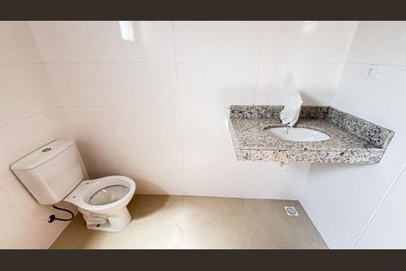 Casa à venda com 126m², 3 quartos e 3 vagasBanheiro da Suíte 1