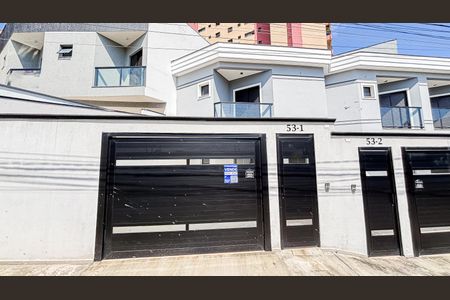 Casa à venda com 126m², 3 quartos e 3 vagasFachada e placa