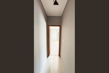 Casa à venda com 126m², 3 quartos e 3 vagasCorredor