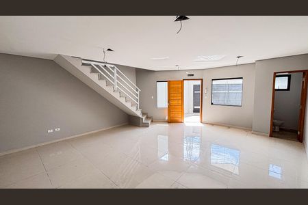 Casa à venda com 126m², 3 quartos e 3 vagasSala 