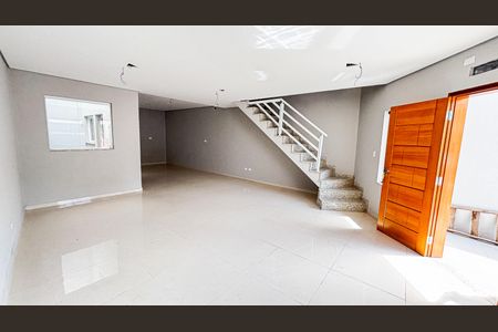 Casa à venda com 126m², 3 quartos e 3 vagasSala 