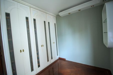 Apartamento à venda com 126m², 3 quartos e 2 vagasQuarto 3