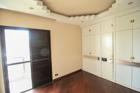 Apartamento à venda com 126m², 3 quartos e 2 vagasQuarto