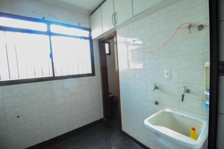 Apartamento à venda com 126m², 3 quartos e 2 vagasÁrea de Serviço