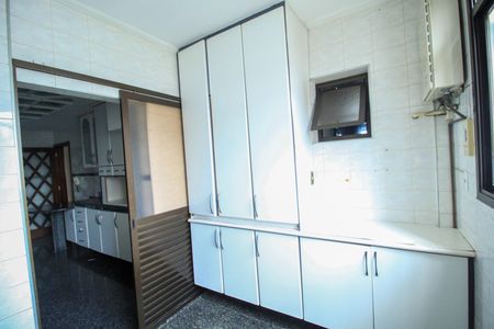 Apartamento à venda com 126m², 3 quartos e 2 vagasÁrea de Serviço