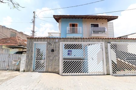 Casa à venda com 326m², 4 quartos e 8 vagasFachada e placa