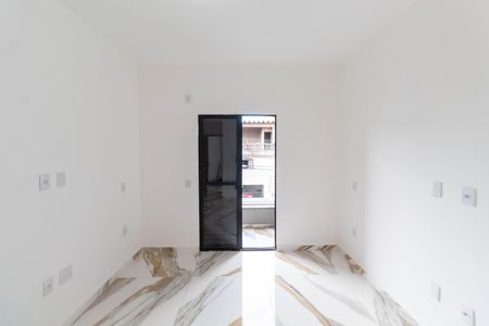 Casa à venda com 133m², 3 quartos e 2 vagas Casa à venda com 133m², 3 quartos e 2 vagasSuíte