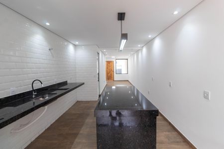 Casa à venda com 133m², 3 quartos e 2 vagas Casa à venda com 133m², 3 quartos e 2 vagasCozinha