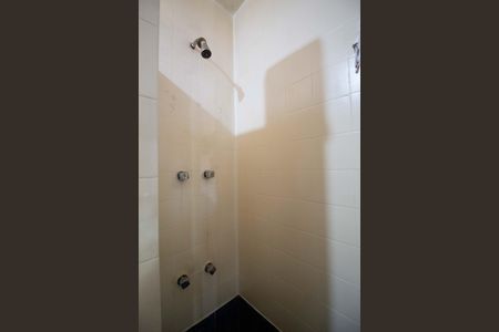 Apartamento à venda com 200m², 3 quartos e sem vaga Apartamento à venda com 200m², 3 quartos e sem vagaBanheiro da Suíte