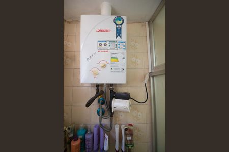 Apartamento à venda com 200m², 3 quartos e sem vaga Apartamento à venda com 200m², 3 quartos e sem vagaBanheiro social - aquecedor