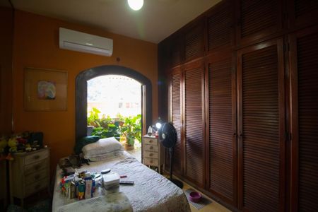 Apartamento à venda com 200m², 3 quartos e sem vaga Apartamento à venda com 200m², 3 quartos e sem vagaSuíte