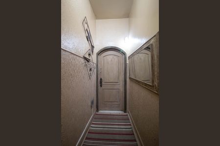 Apartamento à venda com 200m², 3 quartos e sem vaga Apartamento à venda com 200m², 3 quartos e sem vagaHall de entrada