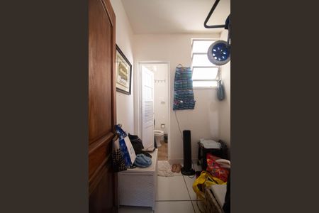 Apartamento à venda com 200m², 3 quartos e sem vaga Apartamento à venda com 200m², 3 quartos e sem vagaÁrea de serviço - suíte