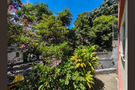 Apartamento à venda com 90m², 3 quartos e 2 vagas Apartamento à venda com 90m², 3 quartos e 2 vagasVista da Sala