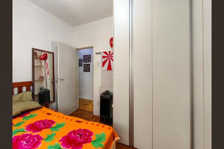 Apartamento à venda com 90m², 3 quartos e 2 vagas Apartamento à venda com 90m², 3 quartos e 2 vagasQuarto 3
