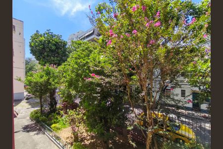 Apartamento à venda com 90m², 3 quartos e 2 vagas Apartamento à venda com 90m², 3 quartos e 2 vagasVista da Sala