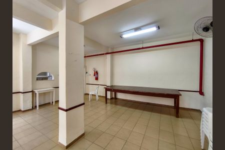 Apartamento à venda com 90m², 3 quartos e 2 vagas Apartamento à venda com 90m², 3 quartos e 2 vagasÁrea comum - Salão de festas