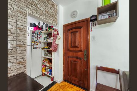 Apartamento à venda com 90m², 3 quartos e 2 vagas Apartamento à venda com 90m², 3 quartos e 2 vagasEntrada