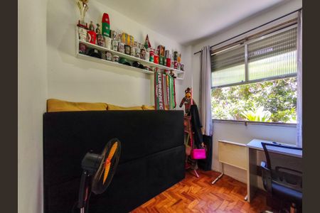 Apartamento à venda com 90m², 3 quartos e 2 vagas Apartamento à venda com 90m², 3 quartos e 2 vagasQuarto 2