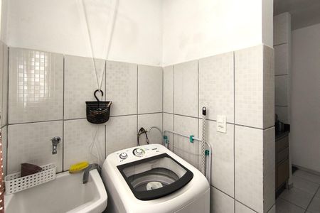 Apartamento para alugar com 50m², 2 quartos e 1 vagaÁrea de Serviço