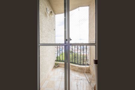 Apartamento à venda com 47m², 2 quartos e 1 vaga Apartamento à venda com 47m², 2 quartos e 1 vagaSacada