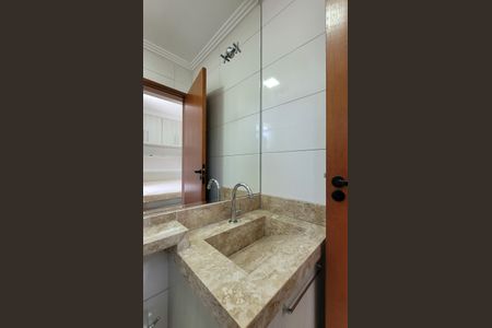 Apartamento à venda com 50m², 2 quartos e 1 vagaBanheiro da suíte