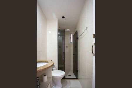 Apartamento à venda com 66m², 3 quartos e 1 vagaBanheiro Social