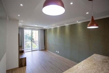 Apartamento à venda com 66m², 3 quartos e 1 vagaSala