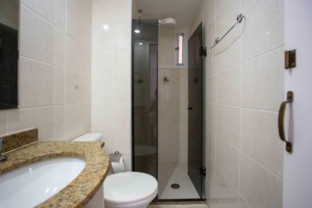 Apartamento à venda com 66m², 3 quartos e 1 vagaBanheiro Social
