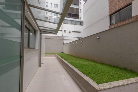 Apartamento à venda com 215m², 2 quartos e 3 vagasTerraço
