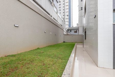 Apartamento à venda com 215m², 2 quartos e 3 vagasTerraço