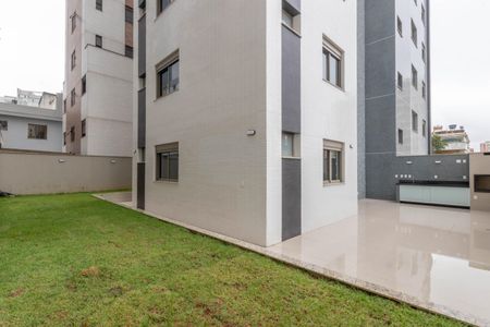 Apartamento à venda com 215m², 2 quartos e 3 vagasTerraço