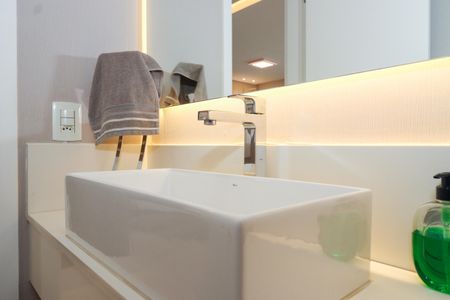 Apartamento à venda com 138m², 3 quartos e 3 vagas Apartamento à venda com 138m², 3 quartos e 3 vagasLavabo