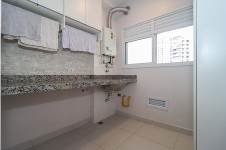 Apartamento à venda com 138m², 3 quartos e 3 vagas Apartamento à venda com 138m², 3 quartos e 3 vagasÁrea de Serviço