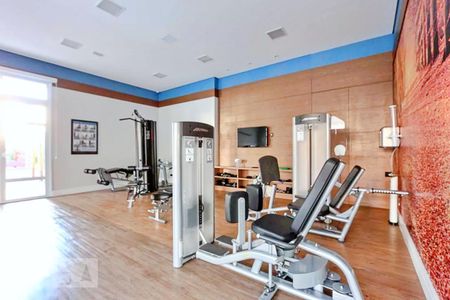 Apartamento à venda com 138m², 3 quartos e 3 vagas Apartamento à venda com 138m², 3 quartos e 3 vagasAcademia