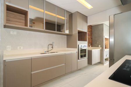 Apartamento à venda com 138m², 3 quartos e 3 vagas Apartamento à venda com 138m², 3 quartos e 3 vagasCozinha