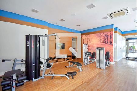 Apartamento à venda com 138m², 3 quartos e 3 vagas Apartamento à venda com 138m², 3 quartos e 3 vagasÁrea comum - Academia