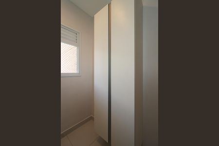 Apartamento à venda com 138m², 3 quartos e 3 vagas Apartamento à venda com 138m², 3 quartos e 3 vagasÁrea de Serviço