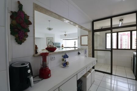 Apartamento para alugar com 110m², 2 quartos e 1 vaga Apartamento para alugar com 110m², 2 quartos e 1 vagaCozinha