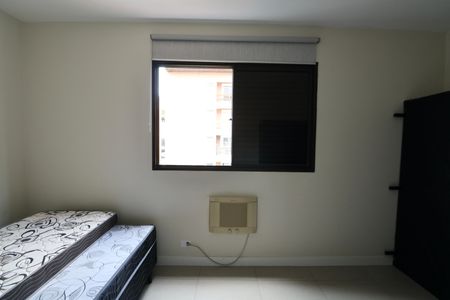 Apartamento para alugar com 130m², 3 quartos e 1 vagaQuarto