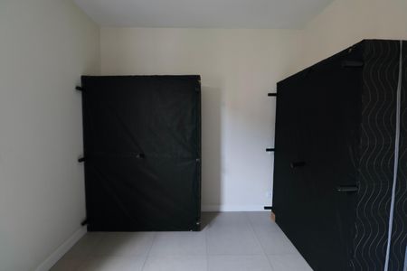 Apartamento para alugar com 130m², 3 quartos e 1 vagaQuarto