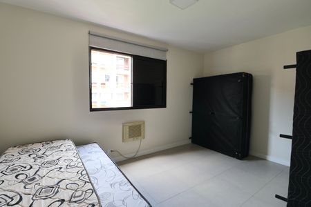Apartamento para alugar com 130m², 3 quartos e 1 vagaQuarto