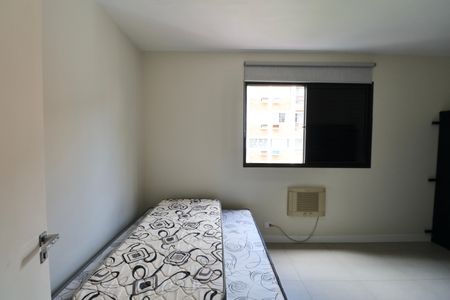 Apartamento para alugar com 130m², 3 quartos e 1 vagaQuarto